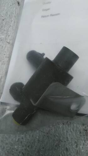 A12-2518 2313950 K052154 Fan Clutch/hub Components 3558175