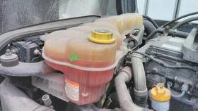 2652542 For 2019 Freightliner Cascadia 126 Radiator Overflow Tank Oh
