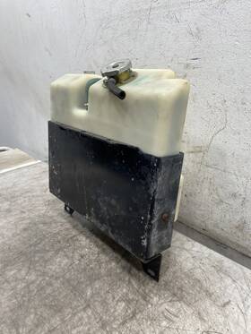 619-12152 Bluebird 170400271 1993-2004 Tc2000 Coolant Reservoir