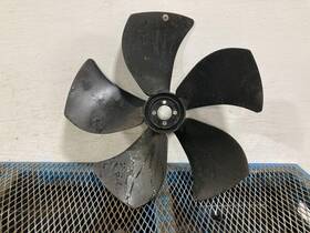 1011f Bobcat Engine Fan Blade - Used