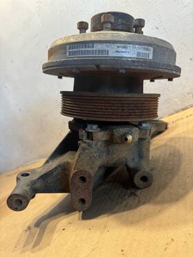 1090-09600-01 Borgwarner 3081864 Cummins Ism11 Diesel Engine Fan Clutch Bracket