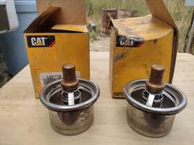 2477133 Cat Oem Thermostat 1-2477133 Lot Of 2