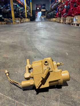 150-8002 Caterpillar Water Temperature Regulator Housing Thermostat