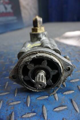 3555458c92 Caterpillar 2005 C13 Power Steering Pump P/n
