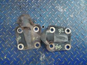 1664755c3 Cummins 2001 Ism Rear Engine Mount Price Per Unit P/n