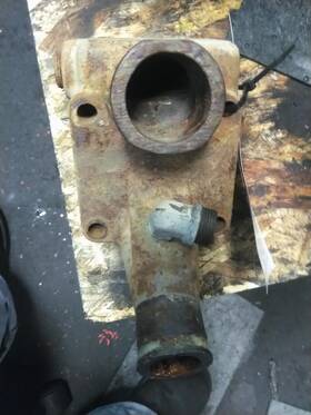 3667092 Cummins 2412402 210857 Ffc-ntc Small Cam 1973 Thermostat Housing