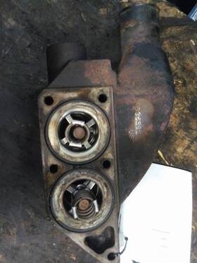 3672326 Cummins 2417222 3335392 N14 Celect Thermostat Housing