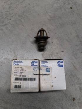 3045913 Cummins Lot Of Three Engine Thermostat New Old Stock