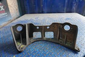 3882674 Cummins 2000 Ism Front Engine Mount P/n