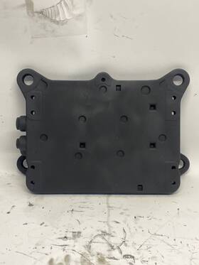 596-10093 Cummins 4997021 2011 Isl9 Ecm Cooling Plate