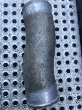0518771 Cummins 518771 Right/passenger Air Transfer Tube - Used P/n