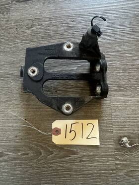 A4721500473 Detroit Dd15 Doser Valve Mounting Bracket - P/n