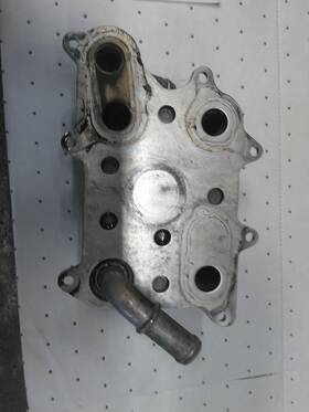 3835699 Ford 2553115 6.9 Engine Oil Cooler