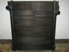 Ford F3hz8005t 1995-2000 Radiator For F600 800-10416