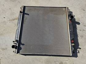 6c348005da Ford F53 Used 2013 Radiator Fleetwood Bounder Gas 6.8 Shipped