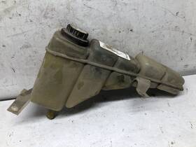 F81a-8a080-bc Ford F550 Super Duty Radiator Overflow Bottle - Used P/n F81a8a080bc