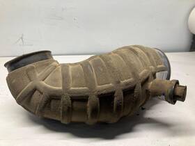 F81a-9b698-ca Ford F650 Air Transfer Tube - Used P/n F81a9b698ca