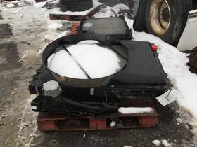 A05-19870-019 Freightliner 1969295 Replaces 2007 Columbia 120 Cooling Pack Rad Cond