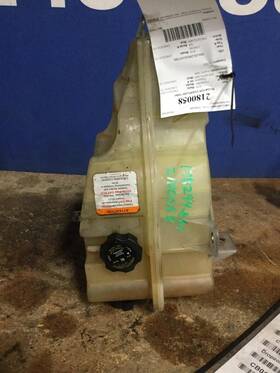 3407576 Freightliner 2180058 Cascadia 125 Radiator Overflow Tank