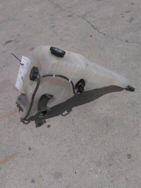 3500641 Freightliner 2263688 Cascadia 113 Radiator Overflow Tank
