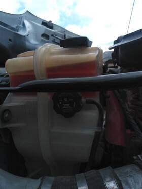 3503551 Freightliner 2265589 Cascadia 113 Radiator Overflow Tank 2015