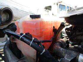 3529099 Freightliner 2288568 Cascadia 113 Radiator Overflow Tank 2011