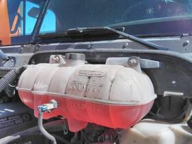 3545152 Freightliner 2302210 Century 120 Radiator Overflow Tank 2007