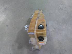 3568996 Freightliner 2323758 Cascadia 125 Radiator Overflow Tank 2017