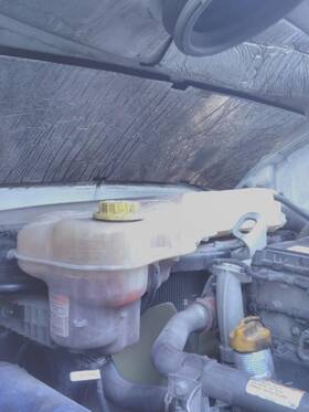 3582976 Freightliner 2336186 Cascadia 126 Radiator Overflow Tank