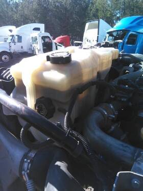 3583675 Freightliner 2336853 Cascadia 125 Radiator Overflow Tank