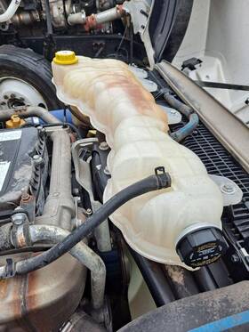 3586567 Freightliner 2339628 Cascadia 126 Radiator Overflow Tank