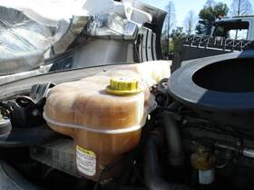 3601310 Freightliner 2352755 Cascadia 116 Radiator Overflow Tank 2019
