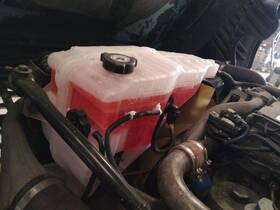 3640578 Freightliner 2388221 Cascadia 125 Radiator Overflow Tank 2015