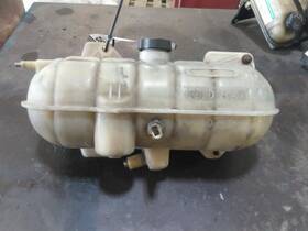 3651391 Freightliner 2398145 Columbia 120 Radiator Overflow Tank 2007