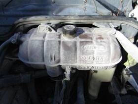 3705672 Freightliner 2446766 Columbia 120 Radiator Overflow Tank 2002