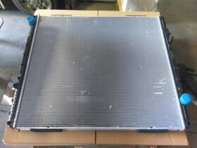3711944 Freightliner 2452706 Cascadia Radiator Assembly
