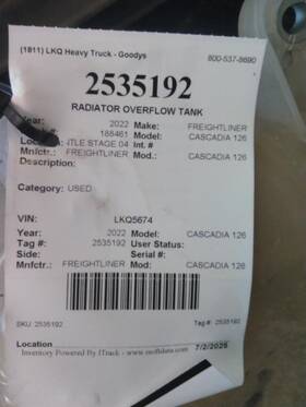 3815151 Freightliner 2535192 Cascadia 126 Radiator Overflow Tank