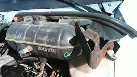 3848348 Freightliner 2564349 Century 112 Radiator Overflow Tank