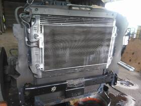 3861160 Freightliner 2574103 Cascadia 113 Radiator Assembly N/a