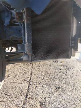 3743199 Gm 2479583 6.0l V8 Gas Engine Oil Cooler