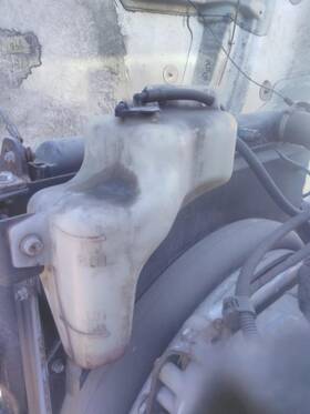 3865448 Hino 2576363 238 Radiator Overflow Tank