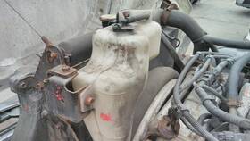 3901337 Hino 2597334 338 Radiator Overflow Tank