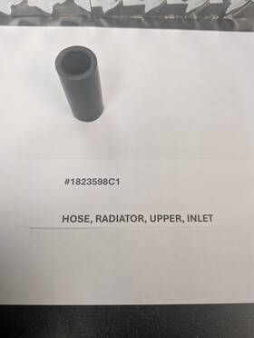1823598c1 International Genuine New Oem Upper Radiator Inlet Hose