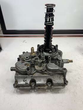 1858334c91 International 1858331c1 Oil Cooler Assembly Vt365 Ford 6.0 Oem F350