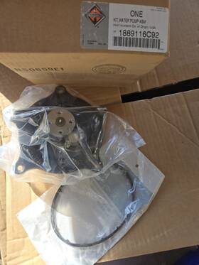 1889116c92 International Kit Water Pump Asm