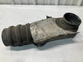 20079 International Dt530e Air Transfer Tube - Used P/n