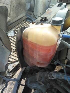 3458899 International 2226002 4300 Radiator Overflow Tank