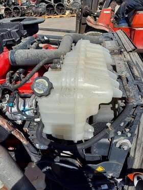 3530503 International 2289740 Lt Radiator Overflow Tank 2019