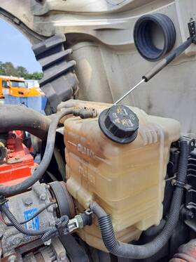 3657343 International 2403253 Replaces Lt 2018 Radiator Overflow Tank