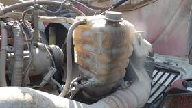 3659899 International 2405653 Prostar 122 Radiator Overflow Tank